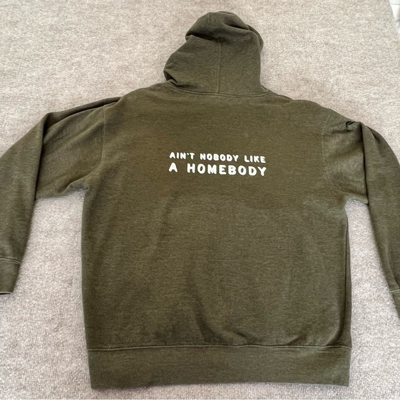 Magnolia Olive Green Women’s Hoodie - Picture 3 of 4